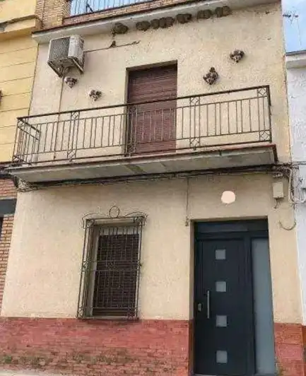Adossat en venda a LA FUENTE