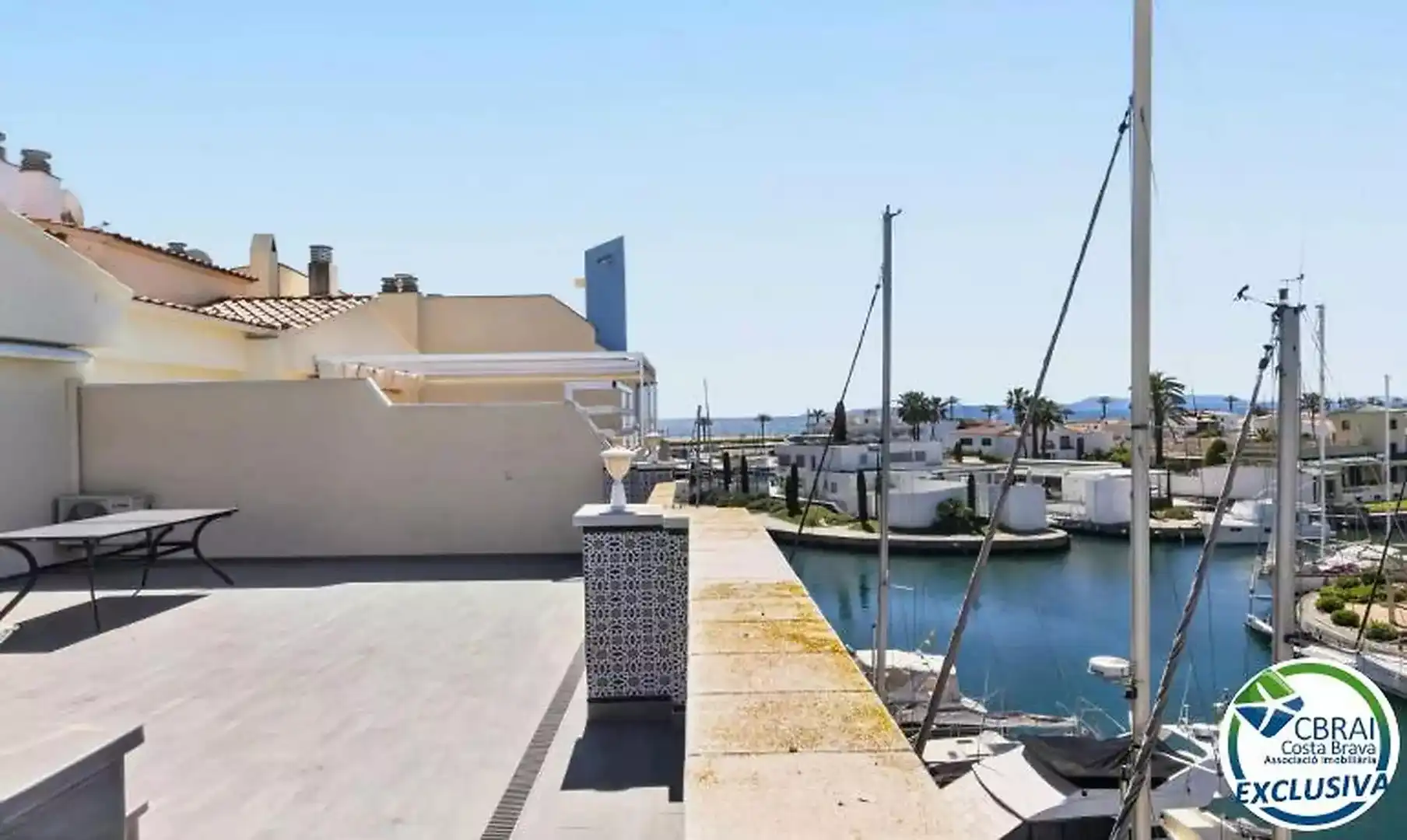 Terrassa de Pis en venda en Empuriabrava amb Aire condicionat, Calefacció i Traster