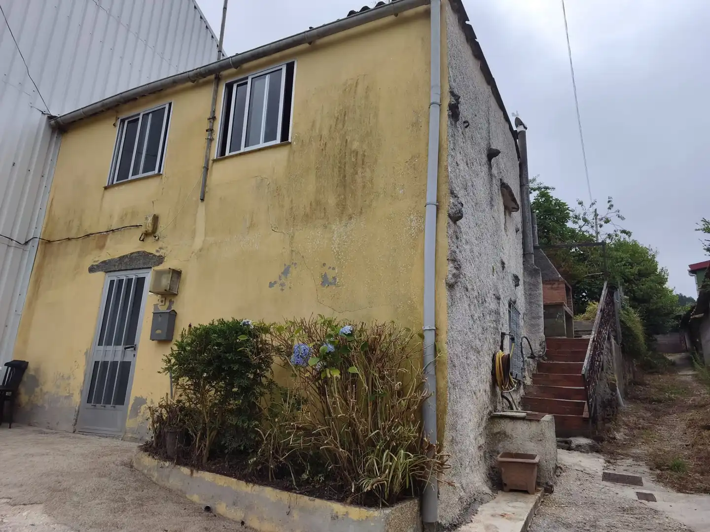 Exterior view of Houses for sale in Carballo  with Parquet flooring and Storage room