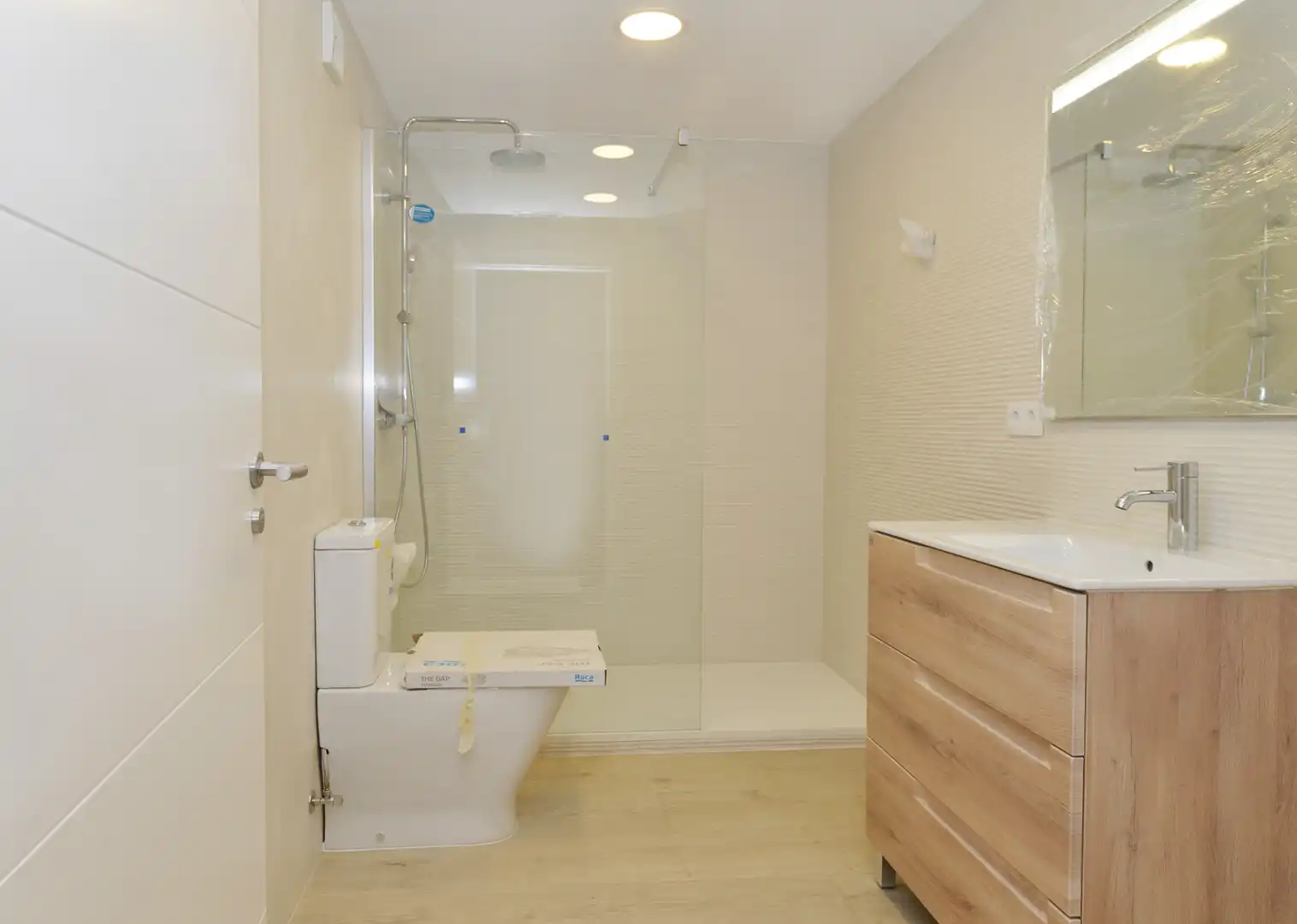 Baño de Piso en venta en Lleida con Aire acondicionado, Calefacción y Parquet
