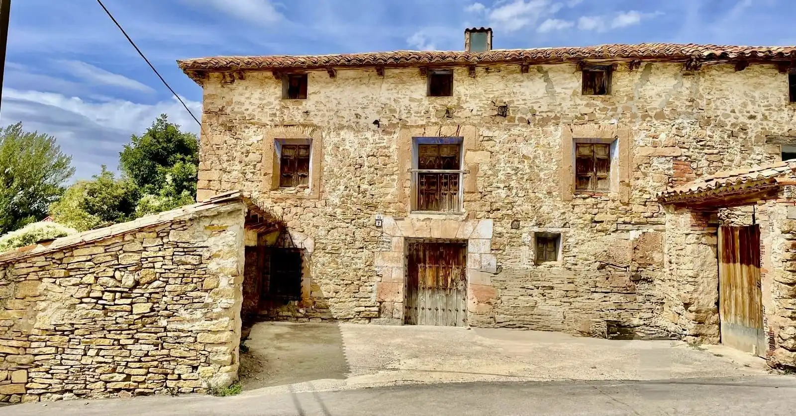Vista exterior de Casa o chalet en venta en Villarroya de los Pinares
