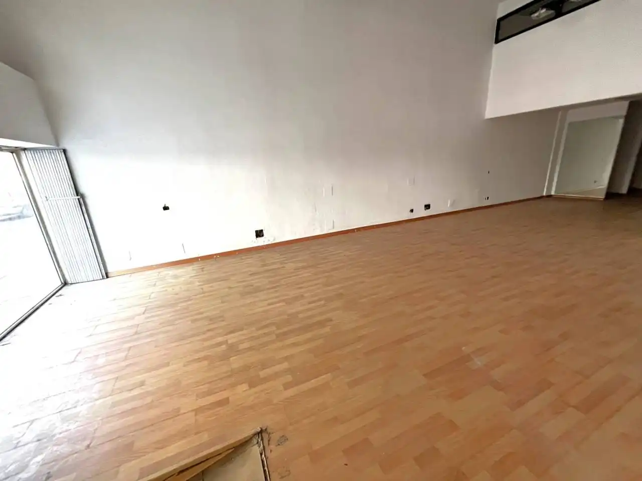 Gewerbefläche zur Miete in Avenida Italia, imagen 10