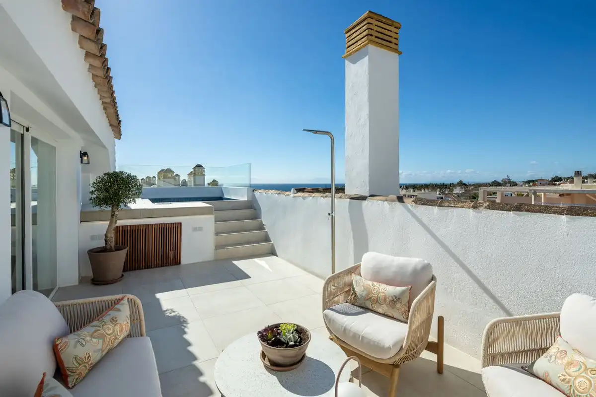 Terrassa de Dúplex en venda en Marbella amb Aire condicionat, Terrassa i Traster