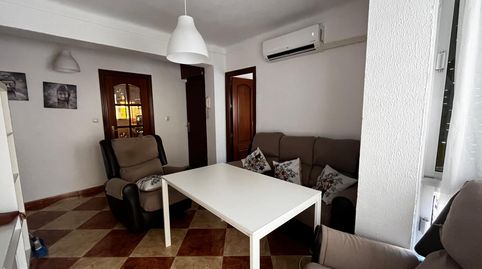 Photo 2 of Flat for rent in El Plantinar – Avda. La Paz - El Juncal, Sevilla Capital