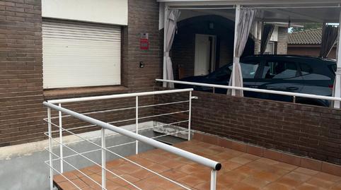 Foto 2 de Casa o chalet en venta en Carrer D'enric Morera, Can Rial, Esparreguera