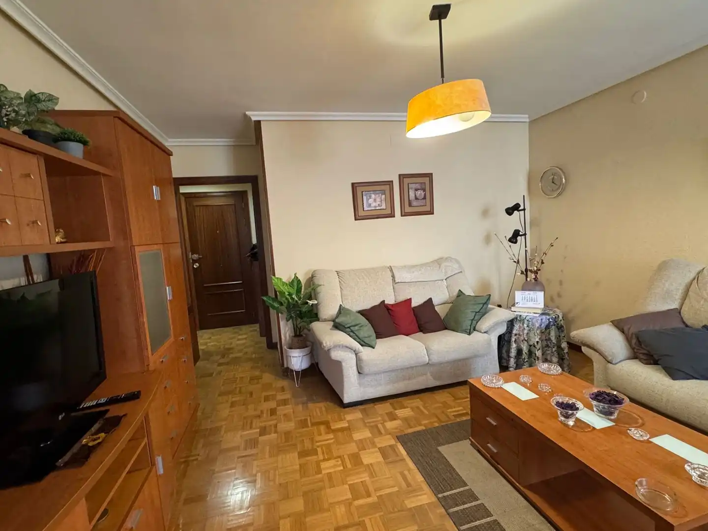 Sala de estar de Piso en venta en Benavente con Calefacción y Amueblado