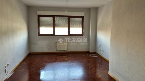 Photo 2 of Flat for sale in Chorrillo, Alcalá de Henares