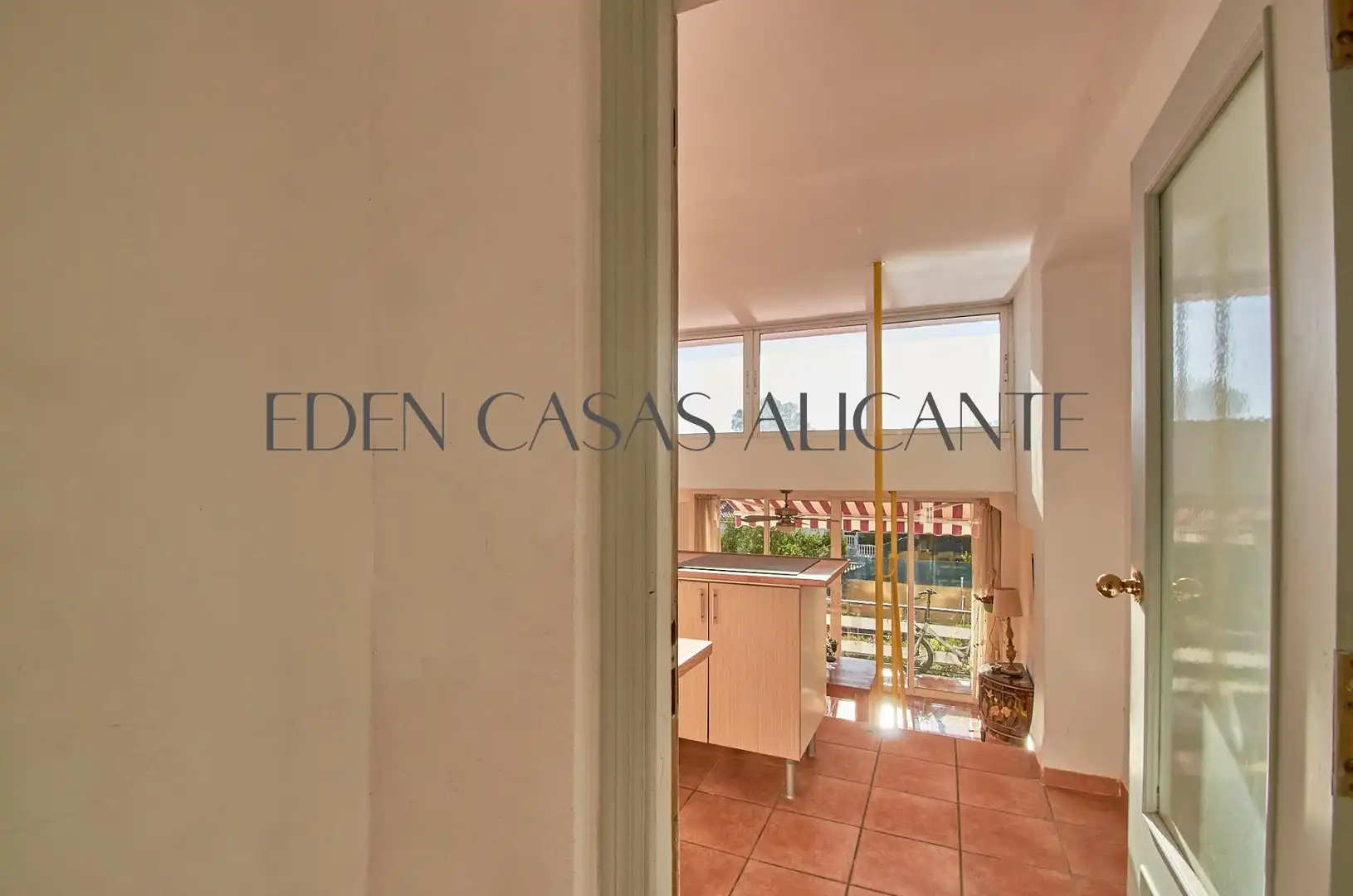 Piso en venta en El Campello con Aire acondicionado, Jardín privado y Terraza