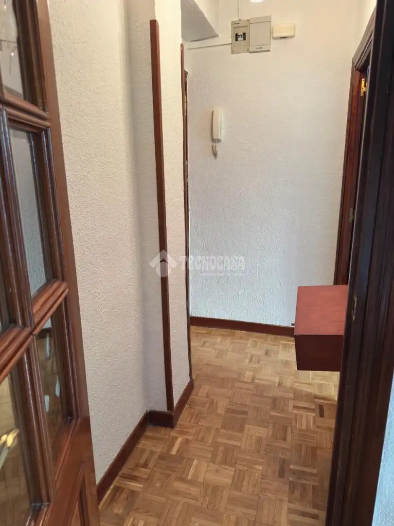 Bedroom of Flat for sale in Madrid  with Heating, Parquet flooring and Terrace