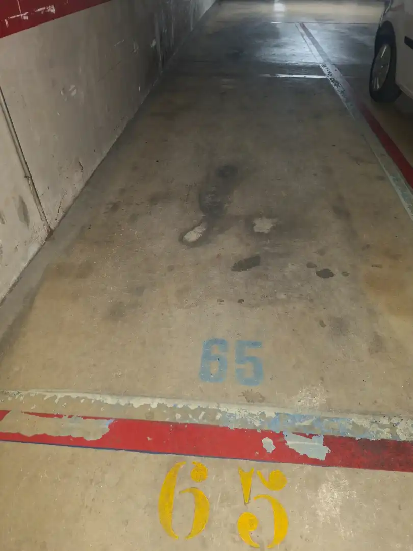 Garatge en venda en Esplugues de Llobregat