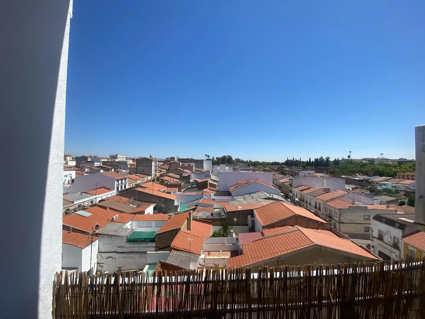 Wohnung zur Miete in Calle Pedro María Plano, Centro