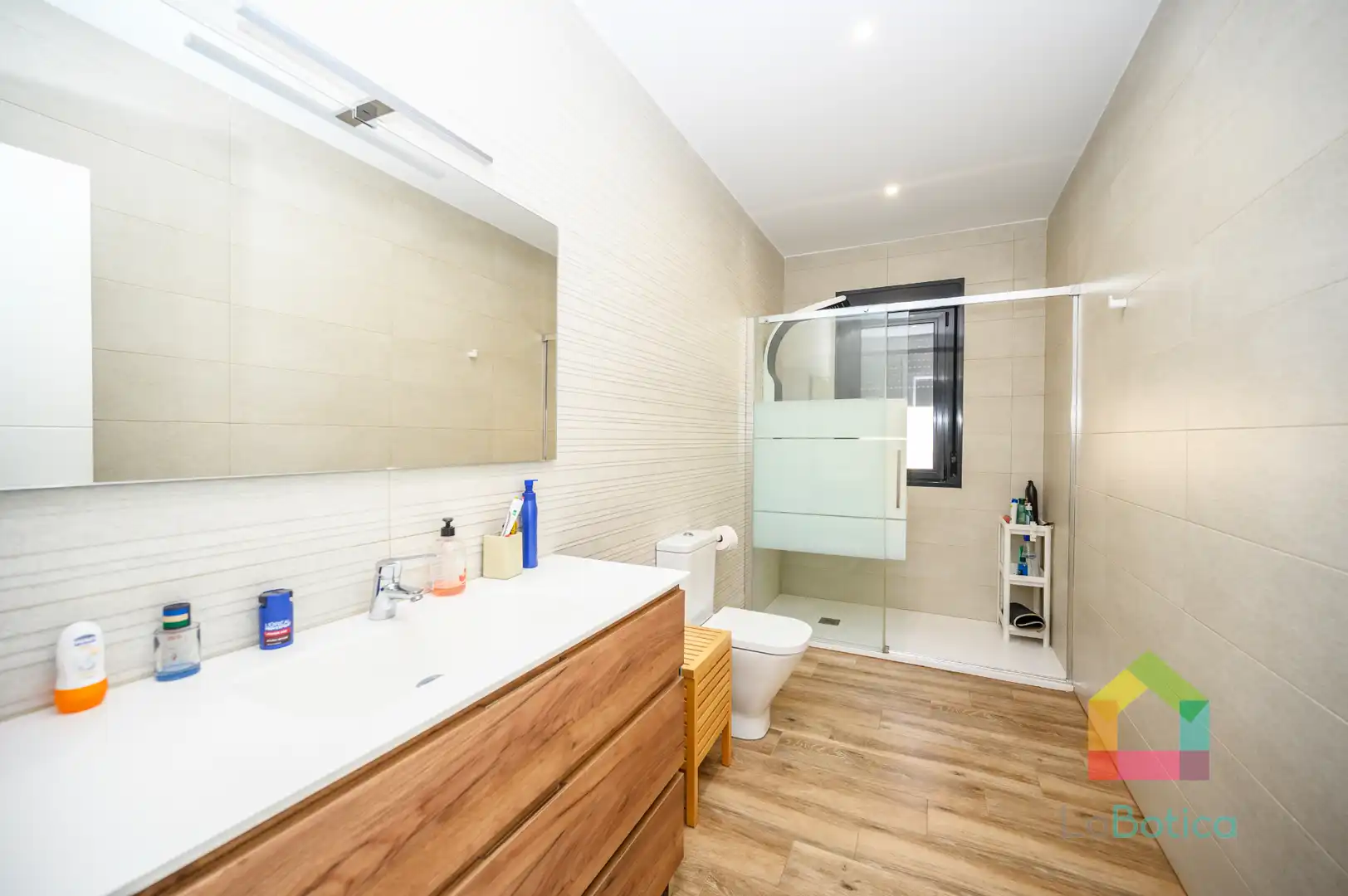 Bany de Casa o xalet en venda en Olías del Rey amb Aire condicionat, Calefacció i Terrassa