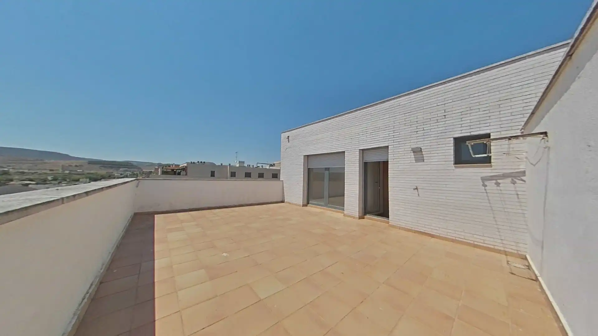 Terrace of Duplexes for sale in Fraga  with Air Conditioner, Heating and Parquet flooring