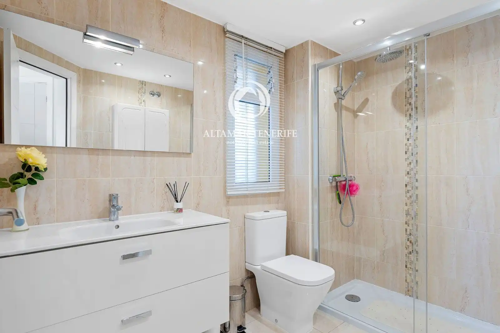 Apartamento con piscina en venta en Playa de Diego Hernández, imagen 9