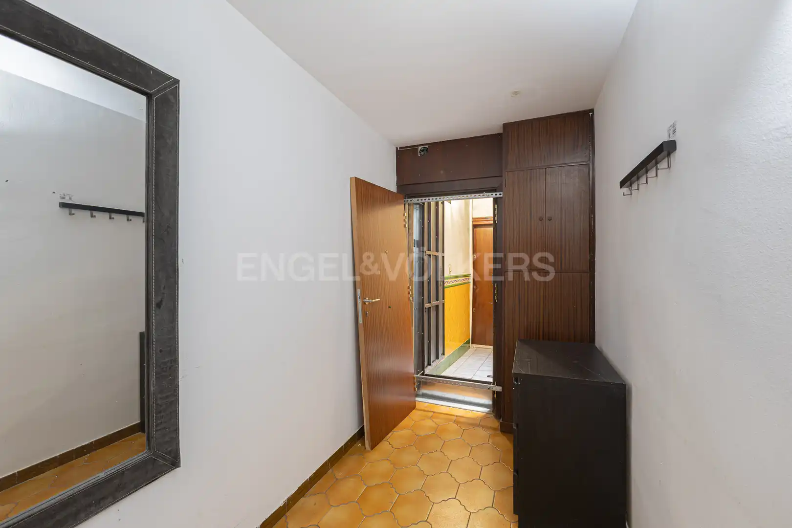 Flat for rent in Barcelona  with Air Conditioner, Heating and Furnished