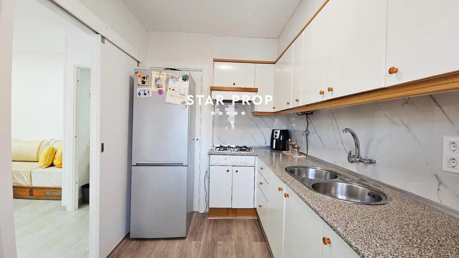 Kitchen of Flat for sale in Roses  with Heating, Terrace and Oven