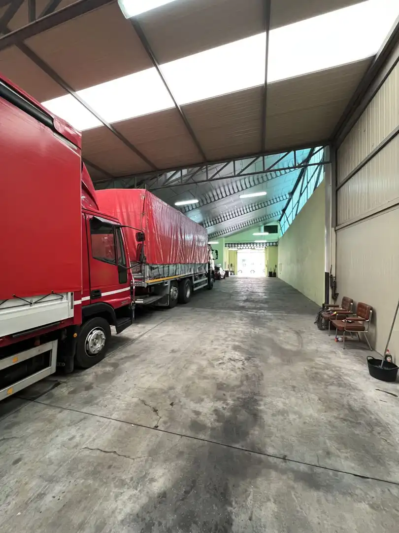 Nave industrielle à vendre à Parque Cataluña
