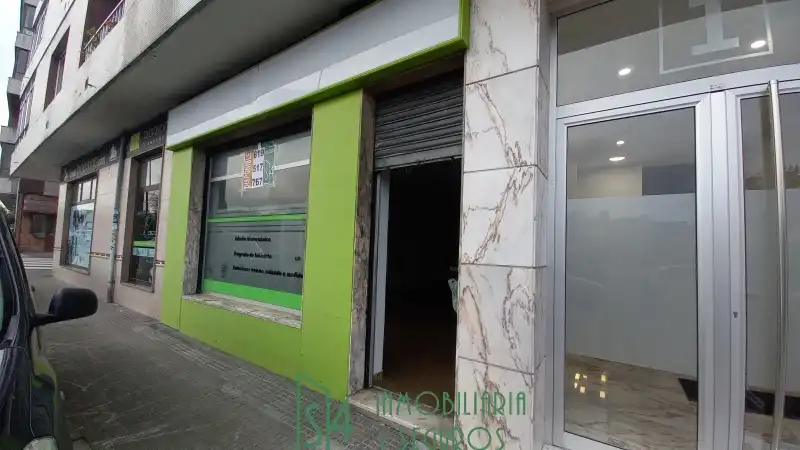 Business premises to rent in El Berrón - La Carrera