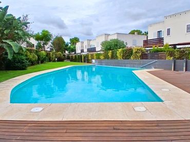 Reihenhaus mit Balkon zum Verkauf in Platja de Mont-roig