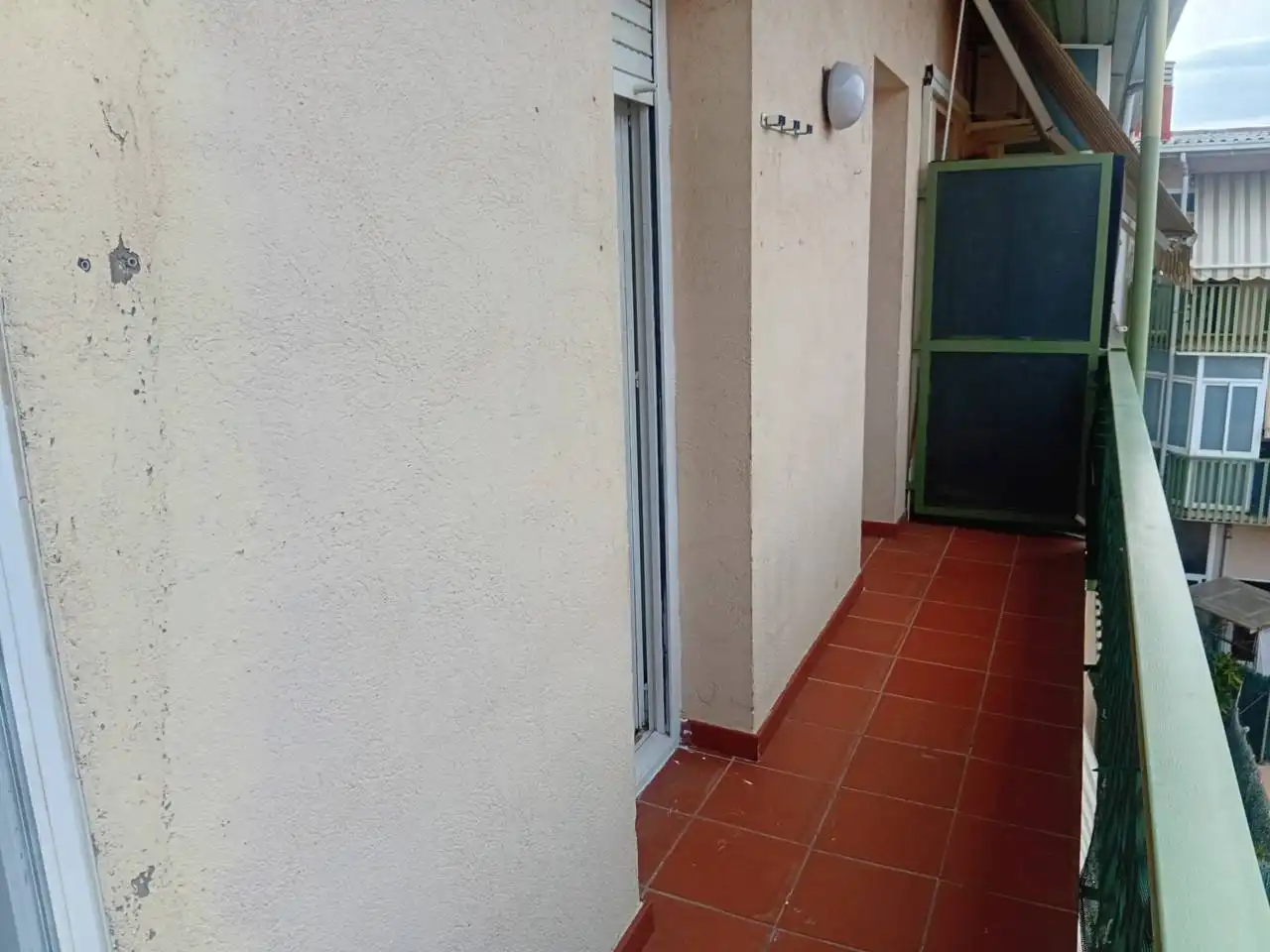 Balcony of Flat for rent in Nord-est