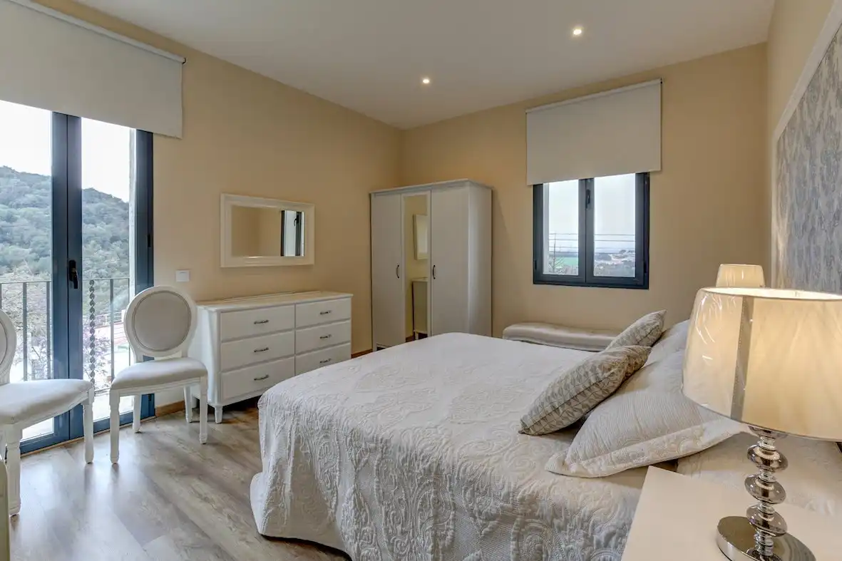 Schlafzimmer von Country house zum Verkauf in Llinars del Vallès mit Klimaanlage, Heizung und Abstellraum