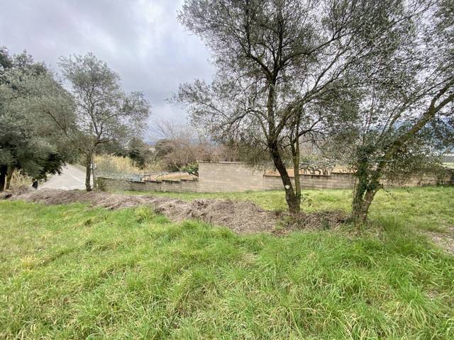 Terreno residencial en Venta en Calle COMANEGRA, 6 en Montagut i Oix