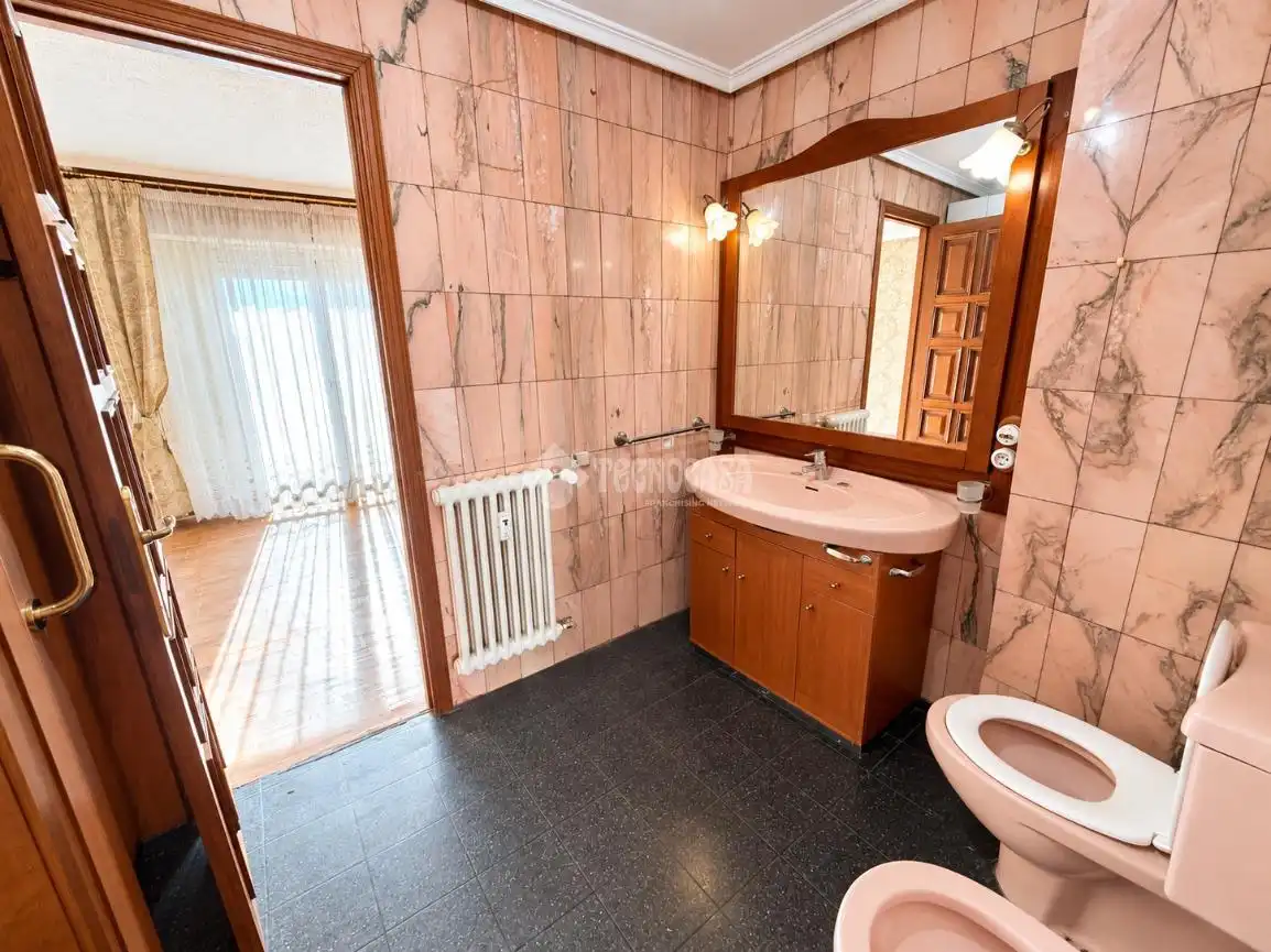 Bathroom of Flat for sale in Centro Ciudad