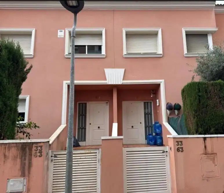 Exterior view of Detached homes for sale in El Vendrell  with Community pool