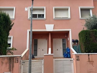 Casa a schiera con piscina in vendita a El Tancat - Mas d'en Gual
