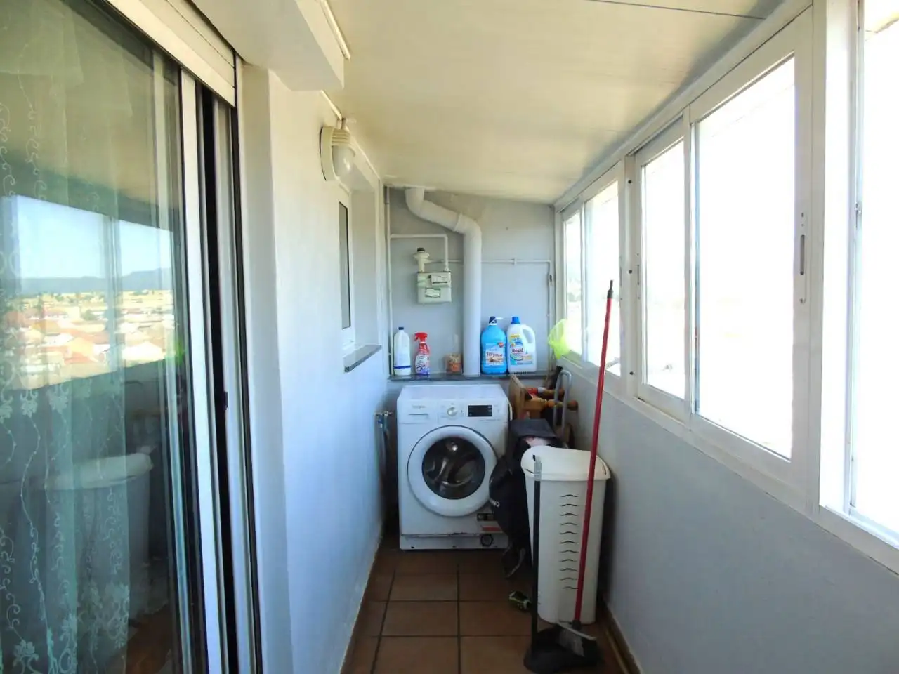Terraza de Piso en venta en Manlleu con Calefacción, Terraza y Trastero