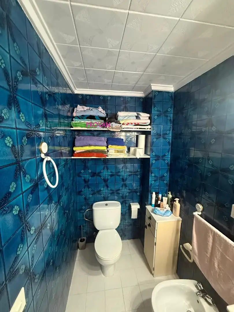 Baño de Piso de alquiler en Guardamar del Segura con Amueblado