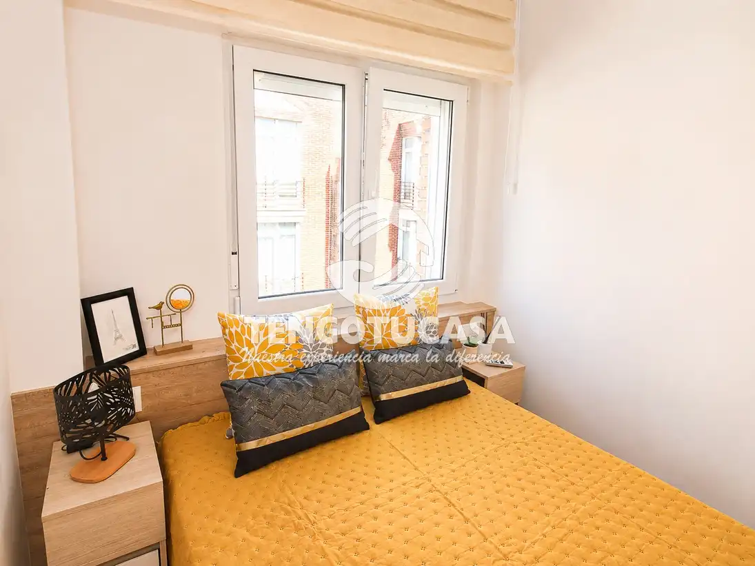 Schlafzimmer von Wohnung zum Verkauf in Madrid mit Klimaanlage, Heizung und Terrasse