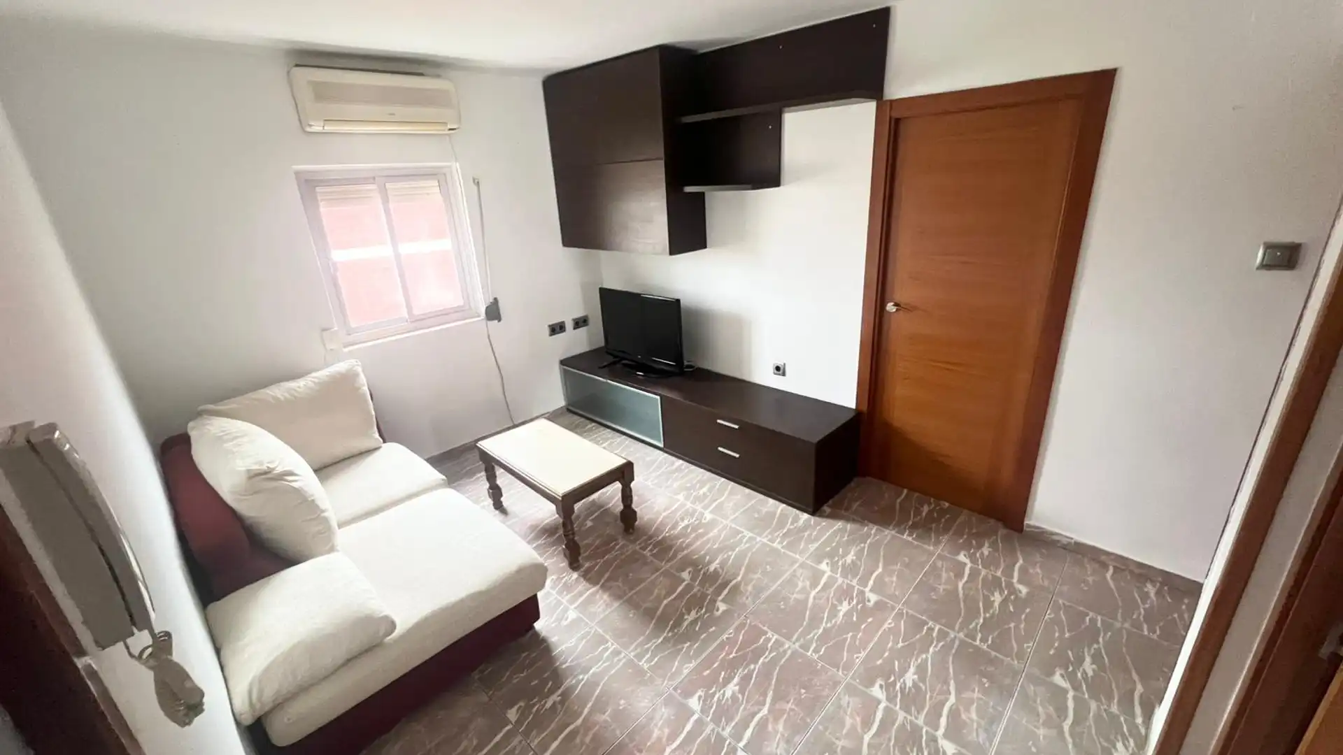 Living room of Flat for sale in  Jaén Capital  with Air Conditioner