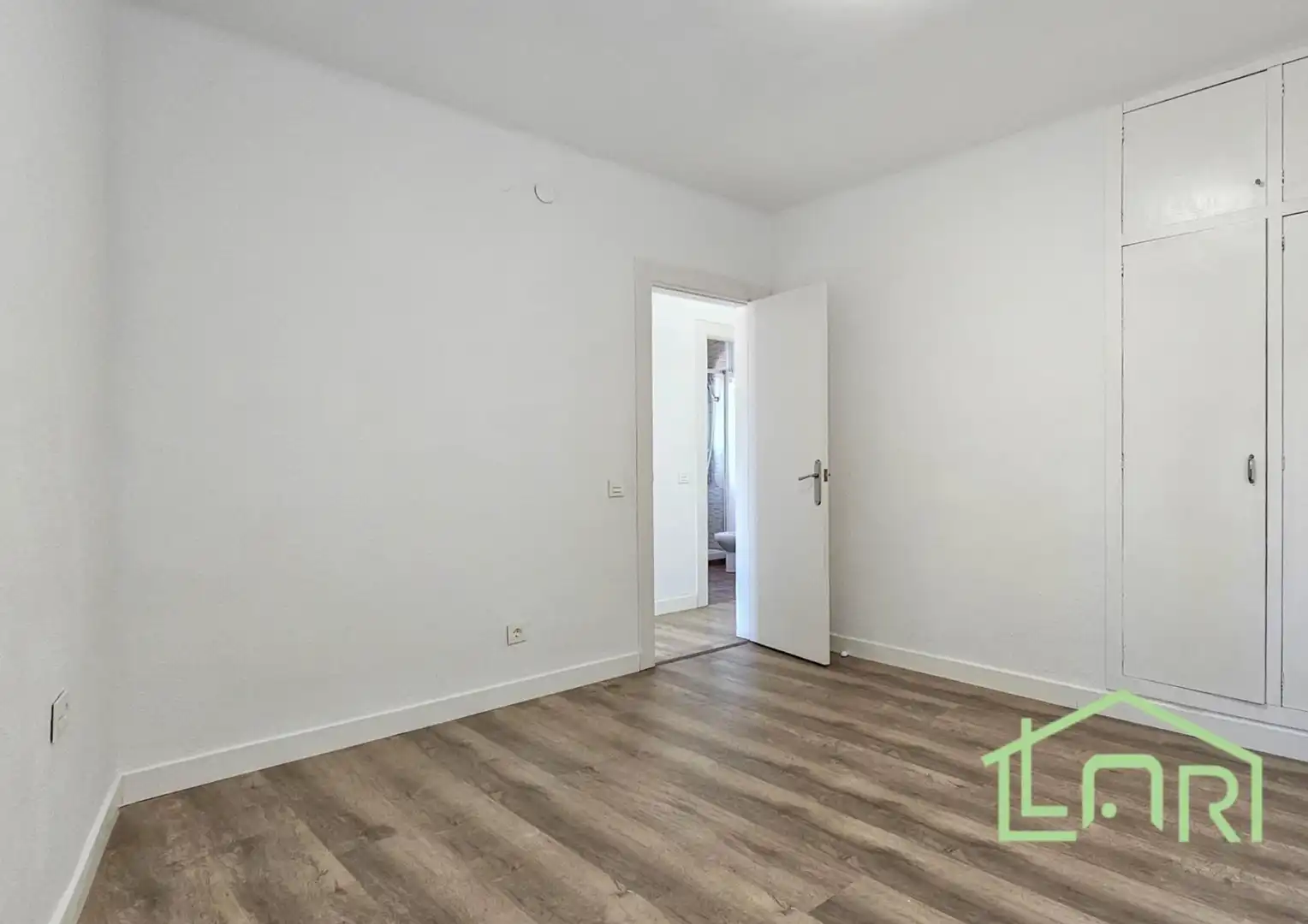 Casa o xalet en venda en Sant Just Desvern amb Calefacció, Jardí privat i Parquet