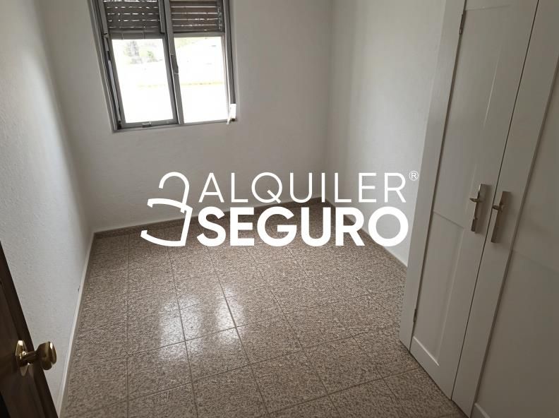 Habitación de Piso de alquiler en  Sevilla Capital con Terraza