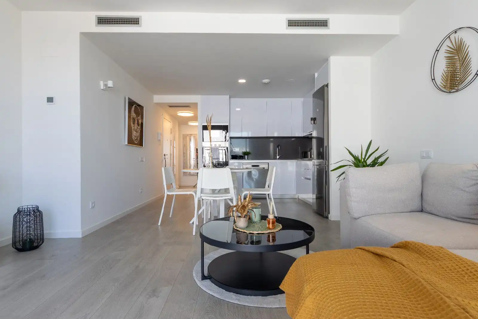 Wohnzimmer von Wohnung zum Verkauf in Salou mit Klimaanlage, Heizung und Terrasse