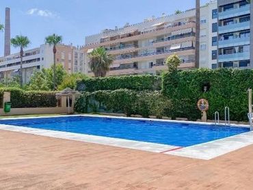 Pis amb piscina en venda a Avenida SOR TERESA PRAT (CARRIL DE LA CHUPA)