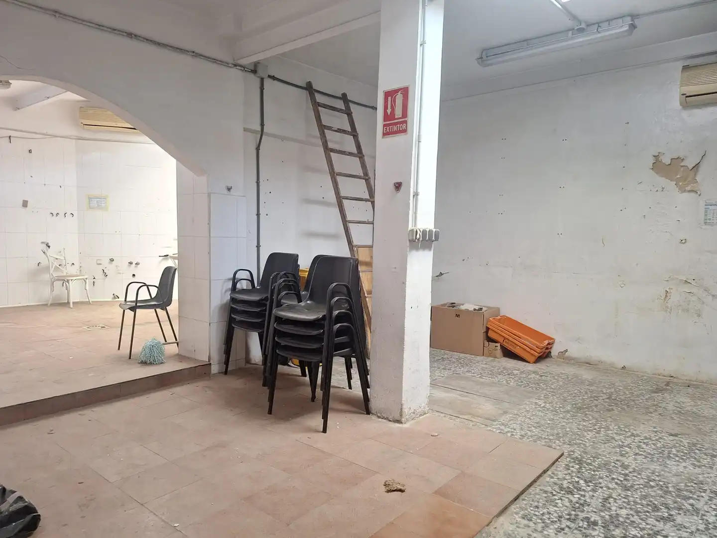 Local de lloguer en Valencia amb Aire condicionat