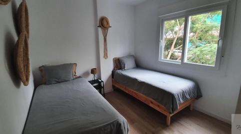 Photo 2 of Flat for sale in Avda Condes de San Isidro, Puerto Deportivo, Málaga