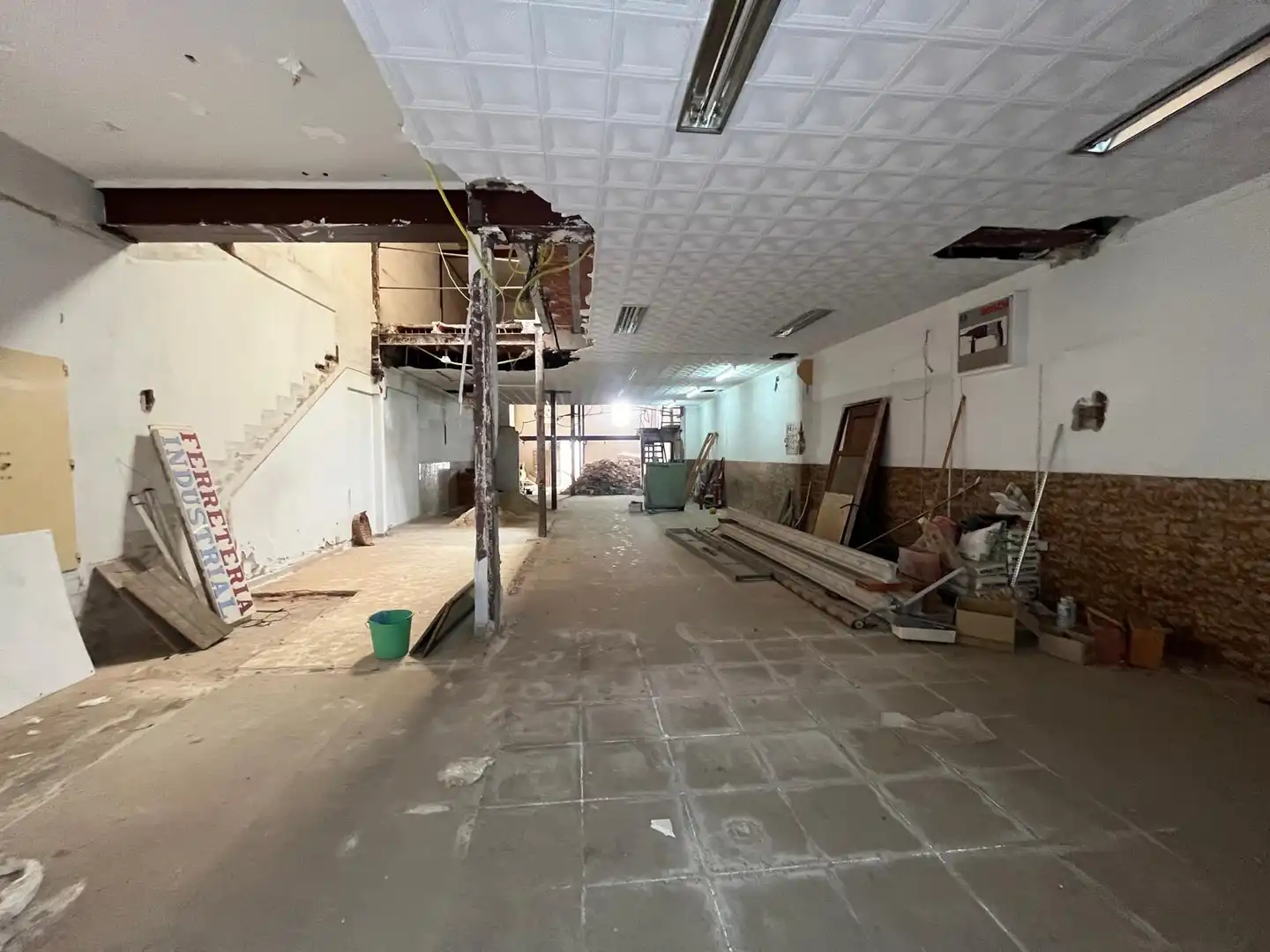 Local comercial en venda a Calle Independencia, imagen 6