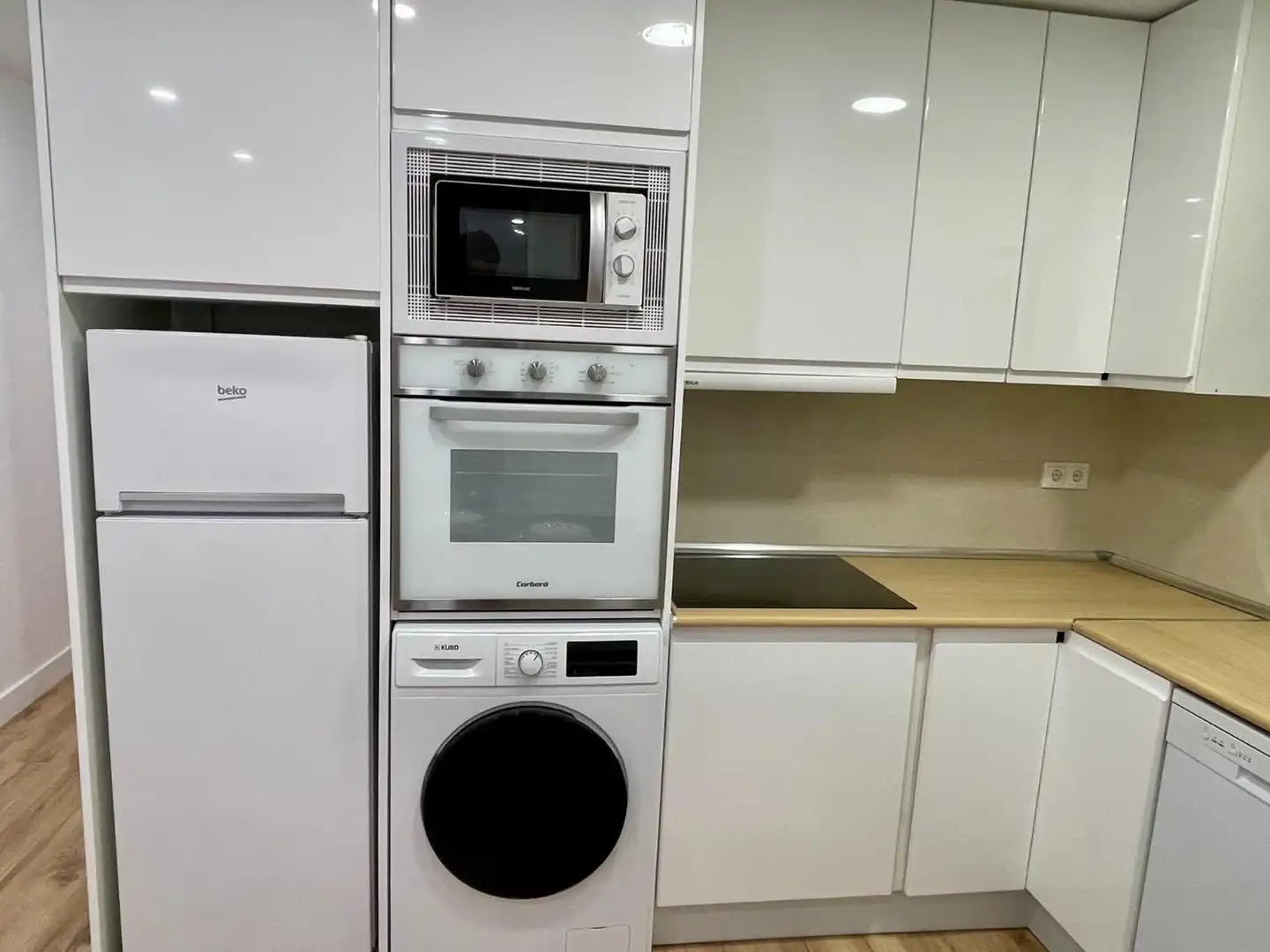 Cocina de Piso de alquiler en Oviedo  con Amueblado