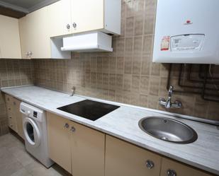 Kitchen of Flat to rent in Valladolid Capital  with Heating and Washing machine