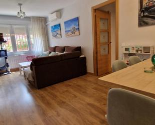 Sala d'estar de Planta baixa en venda en San Sebastián de los Reyes amb Calefacció