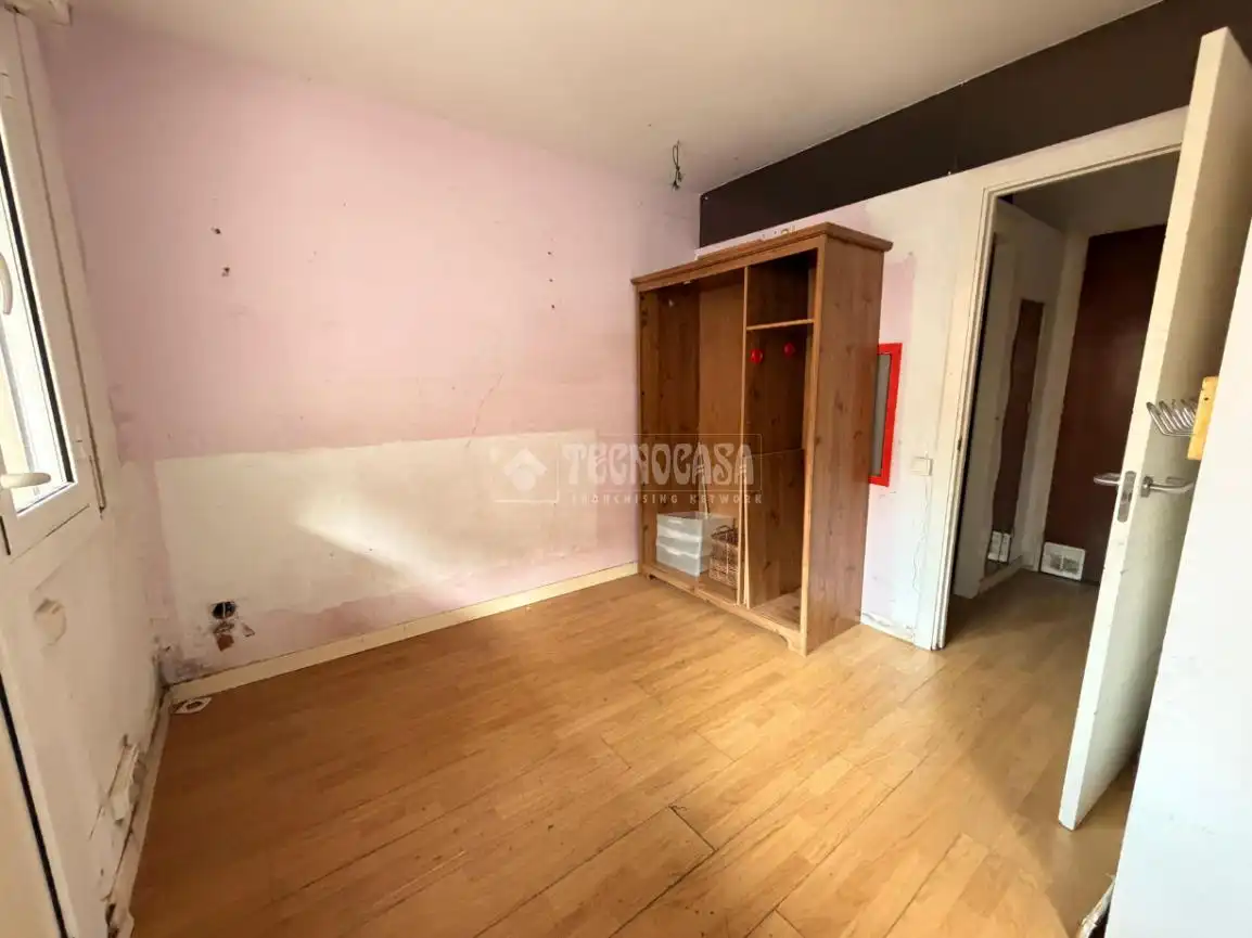 Bedroom of Study for sale in Barcelona  with Balcony and Community pool