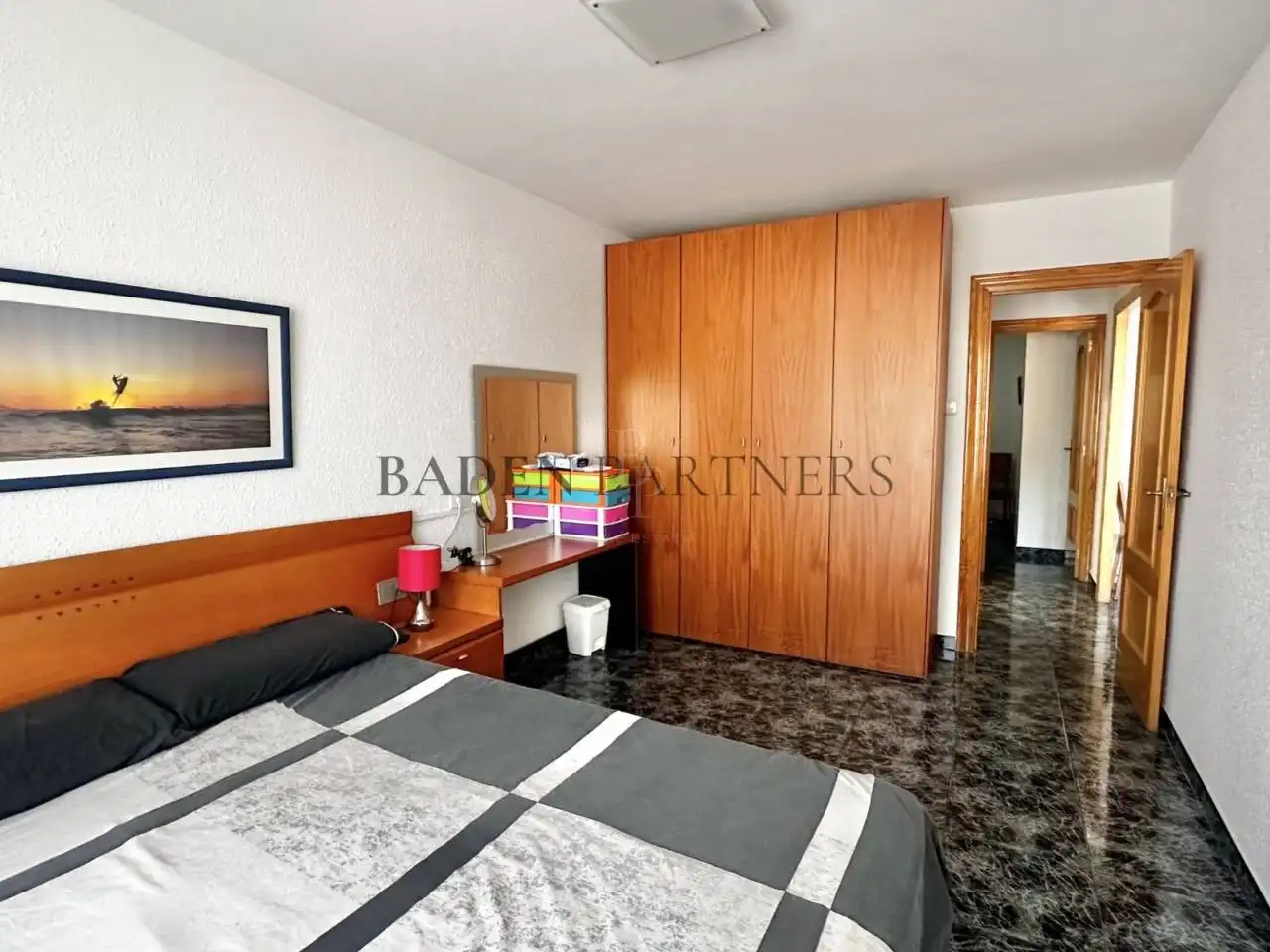 Habitación de Piso de alquiler en Vinaròs con Aire acondicionado, Terraza y Amueblado