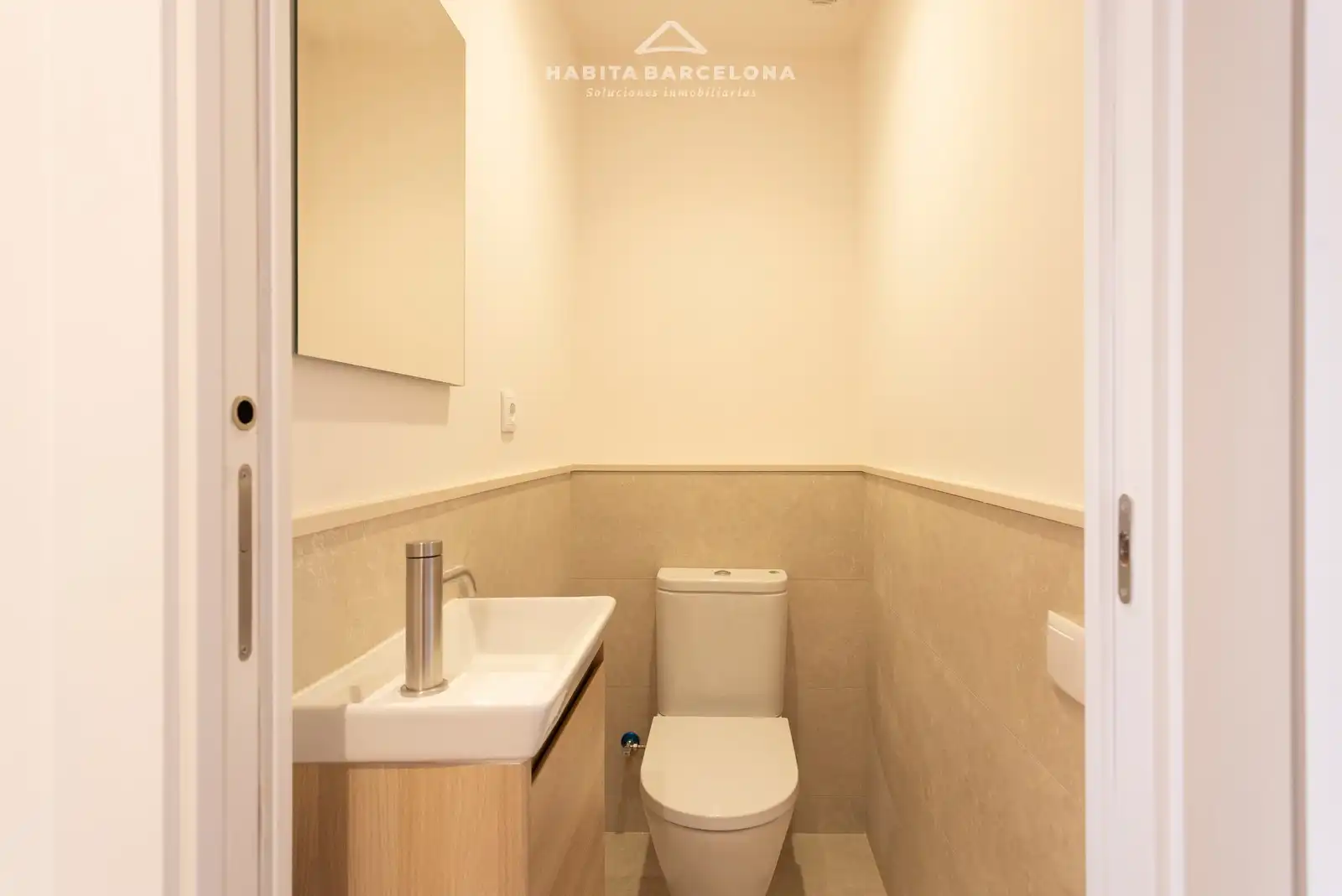 Baño de Piso en venta en Barcelona con Aire acondicionado, Calefacción y Parquet