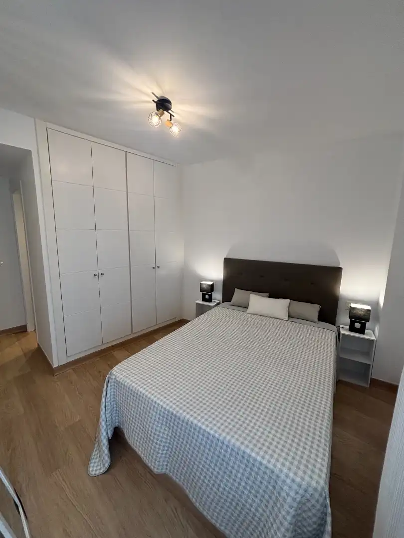 Habitación de Apartamento de alquiler en Cájar con Aire acondicionado, Calefacción y Amueblado