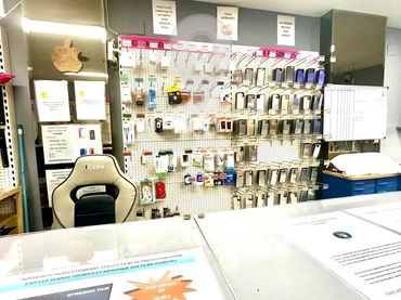 Locale commerciale in cessione a DEL CAP NORFEU