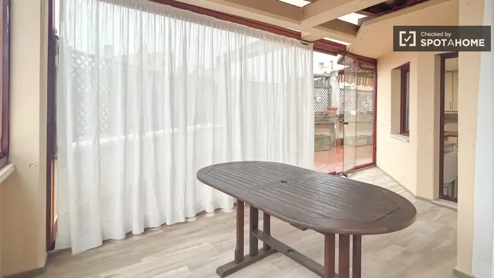 Terrace of Flat for rent in Madrid  with Air Conditioner, Heating and Furnished
