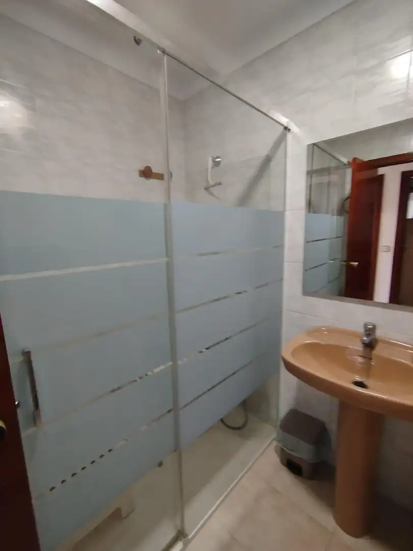 Baño de Piso en venta en Vélez-Málaga con Aire acondicionado, Terraza y Trastero